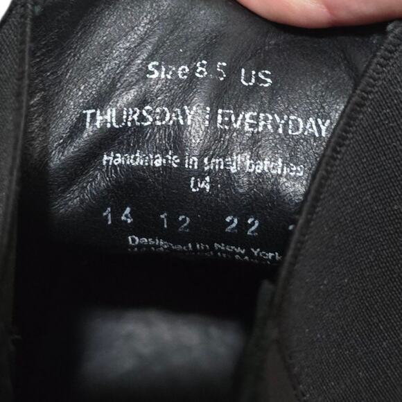 Thursday Boot Black Cavalier Boot Women’s  8.5 Chelsea Style Leather - Picture 9 of 9